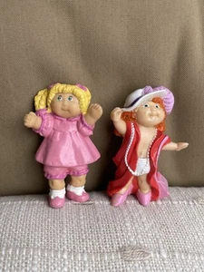 1984 Vintage Cabbage Patch Kids 2 Mini Figuren PVC Puppe - Bild 1 von 4