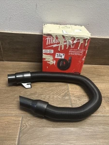Milwaukee 49-90-2014, 1-1/4” x 2’ to 6’ Expandable Hose - OPEN BOX - Picture 1 of 4