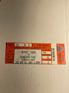 Boleto 4-10-04 Minnesota Twins vs Detroit Tigers Comerica Park - Imagen 1 de 1