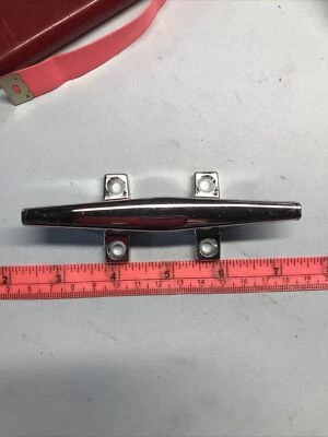 Taco base hueca de zinc cromado de 4-1/2 pulgadas para barcos y muelles Foto 1 de 2