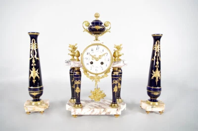 Garniture de cheminée style Louis XVI porcelaine   - Photo 1/4