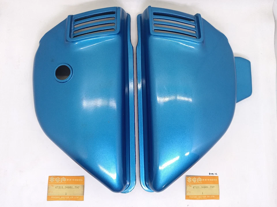 Par de cubiertas laterales de cuadro para Suzuki GT185 GT 185 125 NOS 47211-36001-797 Foto 1 de 4