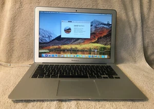 Apple Macbook Air Z0UU1LL/A 13.3” Laptop - Core i7 2.2Ghz – 8GB Ram 500GB SSD - Picture 1 of 8
