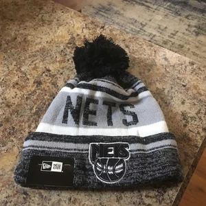 Brooklyn Nets New Era NBA Hardwood Classics Snow Dayz Knit Beanie Hat OSFA NWT - Picture 1 of 6