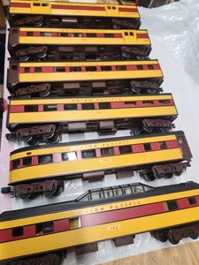 Mth 30-6108 & 30-6107 Union Pacific 6 Car Passenger Set. 12" lenght O scale - Picture 1 of 8