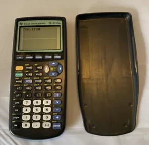 Texas Instruments TI-83 Plus Calcolatrice Grafica con Cover - TESTATA FUNZIONANTE - Foto 1 di 2