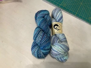 Feederbrook Farm/Hand Spun Look/DK wt/ 2 skeins multiple colors - Picture 1 of 1