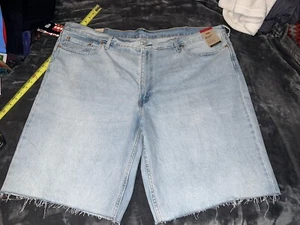 Levi's 469 Loose Fit Denim Shorts Big & Tall 56 Light Wash Distressed Denim NWT - Picture 1 of 7