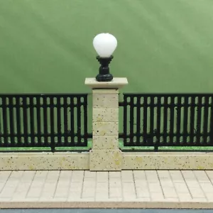 5PC Scale LED Lights Miniatures Courtyard Garden Lamp Lighting Scene Model - Picture 1 of 5