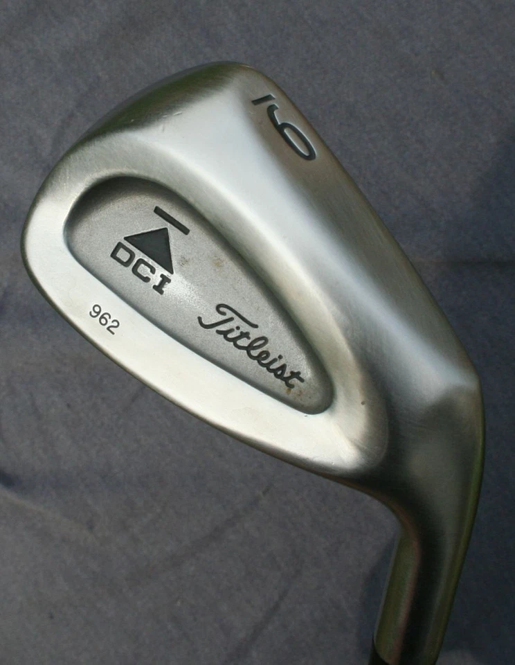 Titleist DCI 962 # 9 Iron Dynamic Gold S300 Stiff Flex Steel - Image 1 of 4