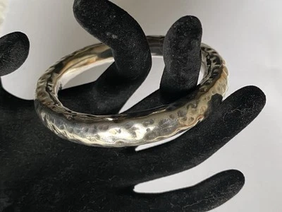 Silpada B1117  Heavy Sterling Silver .925 Hammered Oval Bangle Bracelet - Image 1 of 4