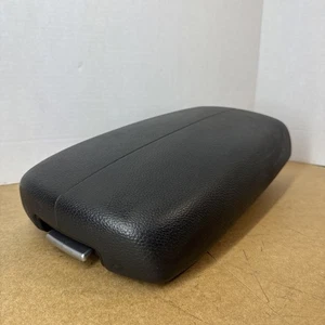 2011-2013 Kia Sorento Black Center Console Leather Armrest Lid Assembly OEM - Picture 1 of 4