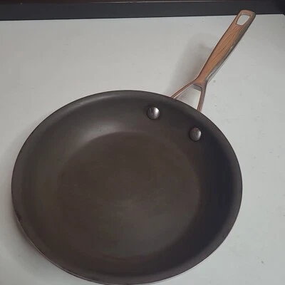 Sartén antiadherente anodizada dura Anolon Professional Performance triple capa 8,5 Foto 1 de 4