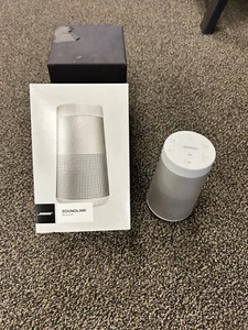 Bose soundlink bluetooth speaker - Picture 1 of 2