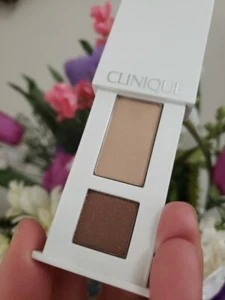 Clinique All about shadow duo shade #01 come visone Duo Palette 1,7 g campione - Foto 1 di 8