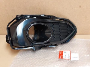 Honda Jazz Front Left Fog Light Grille Bezel Trim 2015-2019 71108T5LQ60 Genuine - Picture 1 of 9
