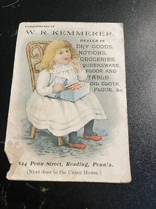 1880s Young Girl On CHAIR WITH CANDY W R KEMMERER DRY GOODS READING PA 824 PENN - Picture 1 of 2