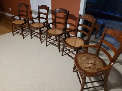  Seis sillas de caña a principios de siglo/finales de 1800 estilo Eastlake en nogal Foto 1 de 2