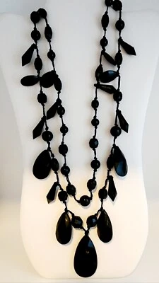 COLLAR JOAN RIVERS LÁGRIMA ACRÍLICO NEGRO COLGANTE 2 HEBRAS~HERMOSO~NUEVO SIN ETIQUETAS~26" L Foto 1 de 4