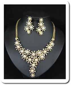 Schmuck Set Collier Halskette Ohrstecker Strass Perlen Imität Blumen - Bild 1 von 2