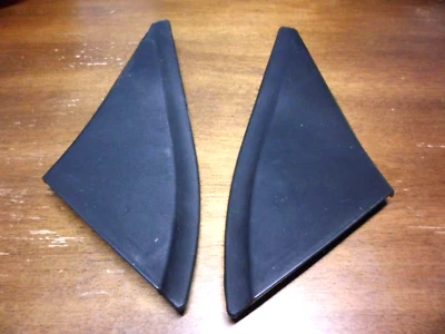 1987 Mitsubishi Starion - Side Mirror Bolt Cap Pair - Изображение 1 из 4
