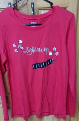 Pijama feminino HUE malha manga longa estampa de férias "Light Me Up" vermelho novo com etiquetas - Imagem 1 de 4