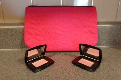 2x Rubor Lancome Sutil Polvo Sin Aceite Rubor Rosa Fresco 2.5g + Bolsa ELIGE Foto 1 de 4