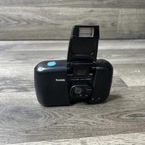 Kodak Cameo Focus Free Film Camera 35 mm Point & Shoot Black Built In Flash - Picture 1 of 7