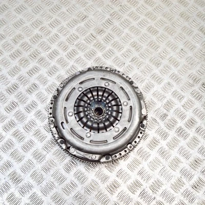 Juego de embrague de volante VOLKSWAGEN GOLF MK7 3082001979 1878007466 2.0 GTI 169kw Foto 1 de 4