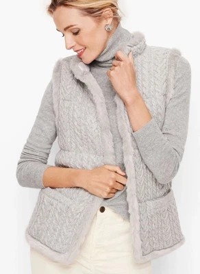 NWT Talbots Silver Cable Knit Faux Fur Sweater Vest S Petite Shimmer PRIMALOFT - Imagem 1 de 4