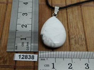 Pendentif HOWLITE + cordon reglable mineraux pierre semi precieuse bijou reiki  - Picture 1 of 2