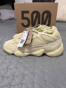 yeezy 700 500