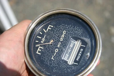 32 1932 33 1933 Essex Large Vintage Fuel Gas Gasoline & Water Temperature Gauge - Image 1 of 4