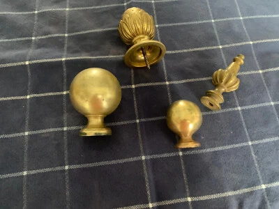 Anciennes boules escalier lot - Photo 1/4