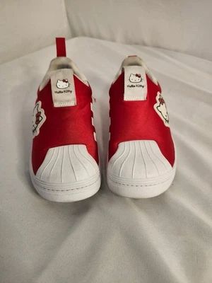 Adidas Hello Kitty Vivid Red Superstar X Slip On Sneakers, Size 3Y - Imagem 1 de 4