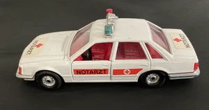 Corgi 332 Opel Senator Doctors Notarzt Export Blue/ Red roof light factory error - Picture 1 of 9