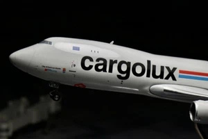 1:400 Gemini Jets Cargolux Boeing 747-8F LX-VCB - Picture 1 of 3