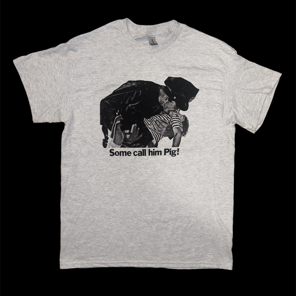 Camiseta promocional Some Call Him Pig aplicação da lei - Imagem 1 de 1