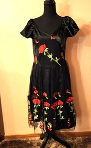 #92 IBTOM Castle Women's M Dress Black Embroidered Roses Short Sleeve Maxi NWT - Picture 1 of 7
