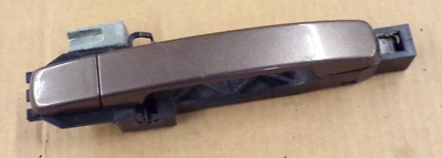 2008 nissan pathfinder door handle ( passenger front ) 2005-2012 - Image 1 of 2