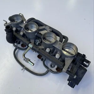 Suzuki GSR750 GSR 750 2012 Throttle bodies body injectors TPS 13405-08J10 - Picture 1 of 11