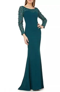NWT Carmen Marc Valvo Infusion Green 3D Floral Lace Crepe Trumpet Gown - Size 12 - Picture 1 of 7