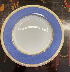 Wedgewood Ulander powder blue & gold porcelain dinner plate - Picture 1 of 10