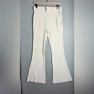 Brand New Aerie Womens Velvet Ribbed High Rise Flare Pants Ivory Cream M NWT - Picture 1 of 11