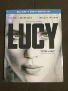 Lucy (Blu-ray/DVD, 2015, 2-Disc Set) - Foto 1 di 2