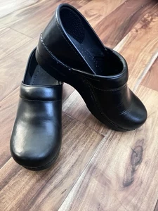 Dansko XP Professional Clogs Damen Größe 36 US 5,5 Schwarz Leder Slipper Schuhe - Bild 1 von 7