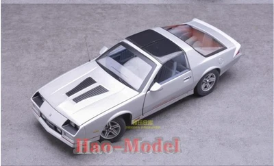 Sun star 1:18 Chevrolet Camaro IROC-Z 1985 мышцы автомобиля модель сплава литой подарки - Изображение 1 из 4