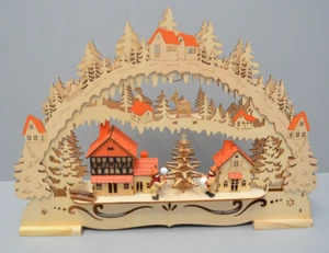Wichtelstube Kollektion LED Schwibbogen Weihnachtsstadt Schwippbogen Weihnachten - Bild 1 von 2