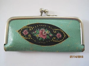 Petit Point Manicure Kit Leather Vintage Green  - Picture 1 of 4