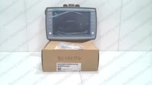 SIEMENS 6AV2125-2JB23-0AX0, SIMATICS HMI KTP900F 9" MOBILE PANEL, SEE DE #337317 - Picture 1 of 8